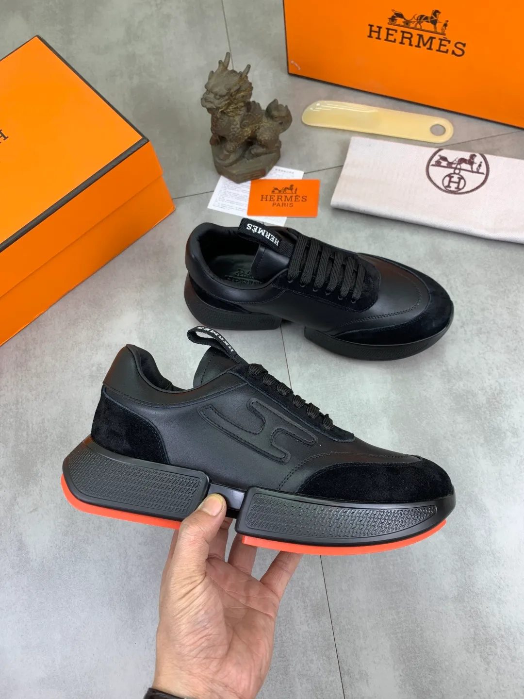 Men's shoes 💰P460 new style [HERMES] Hermès - High-end quality original order - Upper: 🔝 Napa calfskin, sewn brand 'H' totem - Inner: water-dyed cowhide - Outsole: ultra-light TPU foam; molded outsole - Ultra-high quality control·Fine workmanship: highlighted (high-end·luxury·grade) -Size: 38-44 (45 can be customized)·